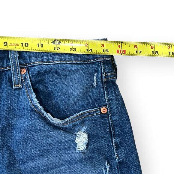 Levi's 501 High Rise Dark Wash Cut-Off Denim Shorts Distressed Womens Size 30 - Picture 7 of 9